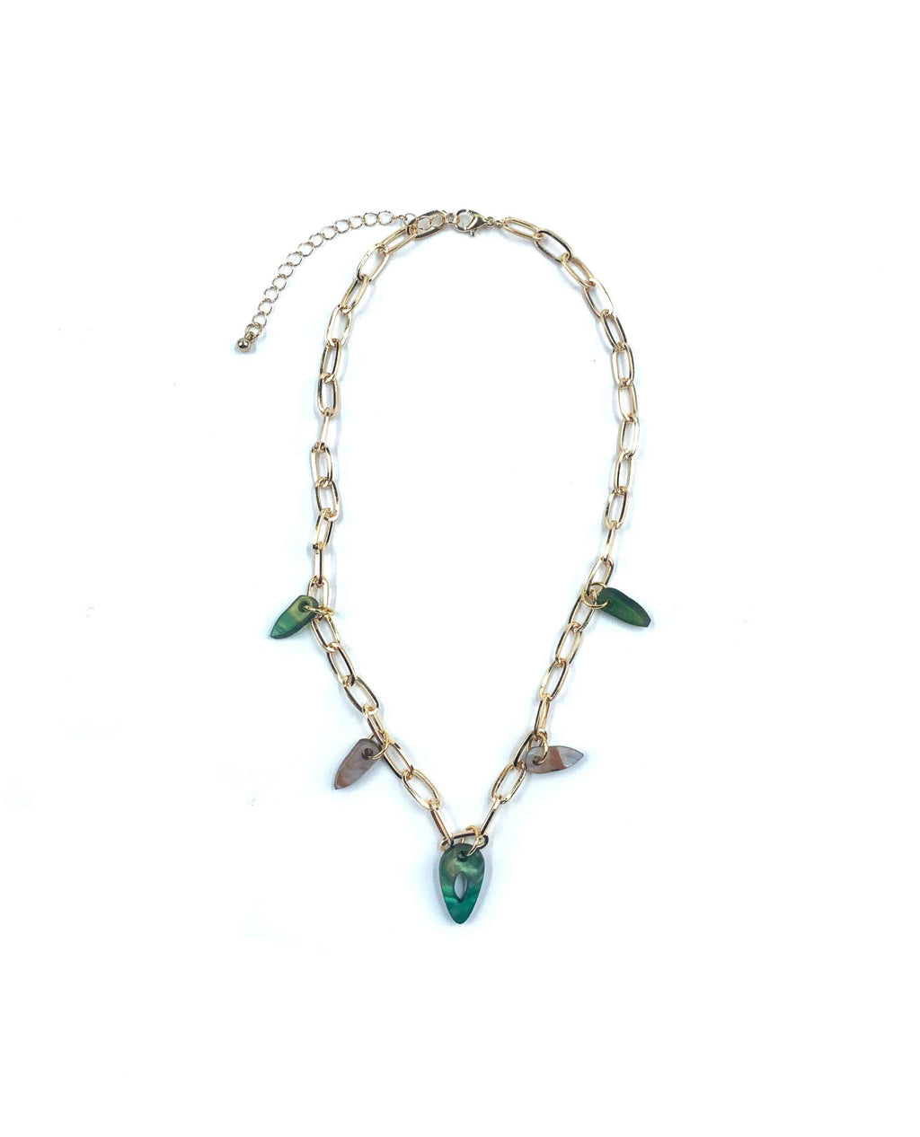Collar Minimalista con Charms Vibrantes: Elegancia Moderna