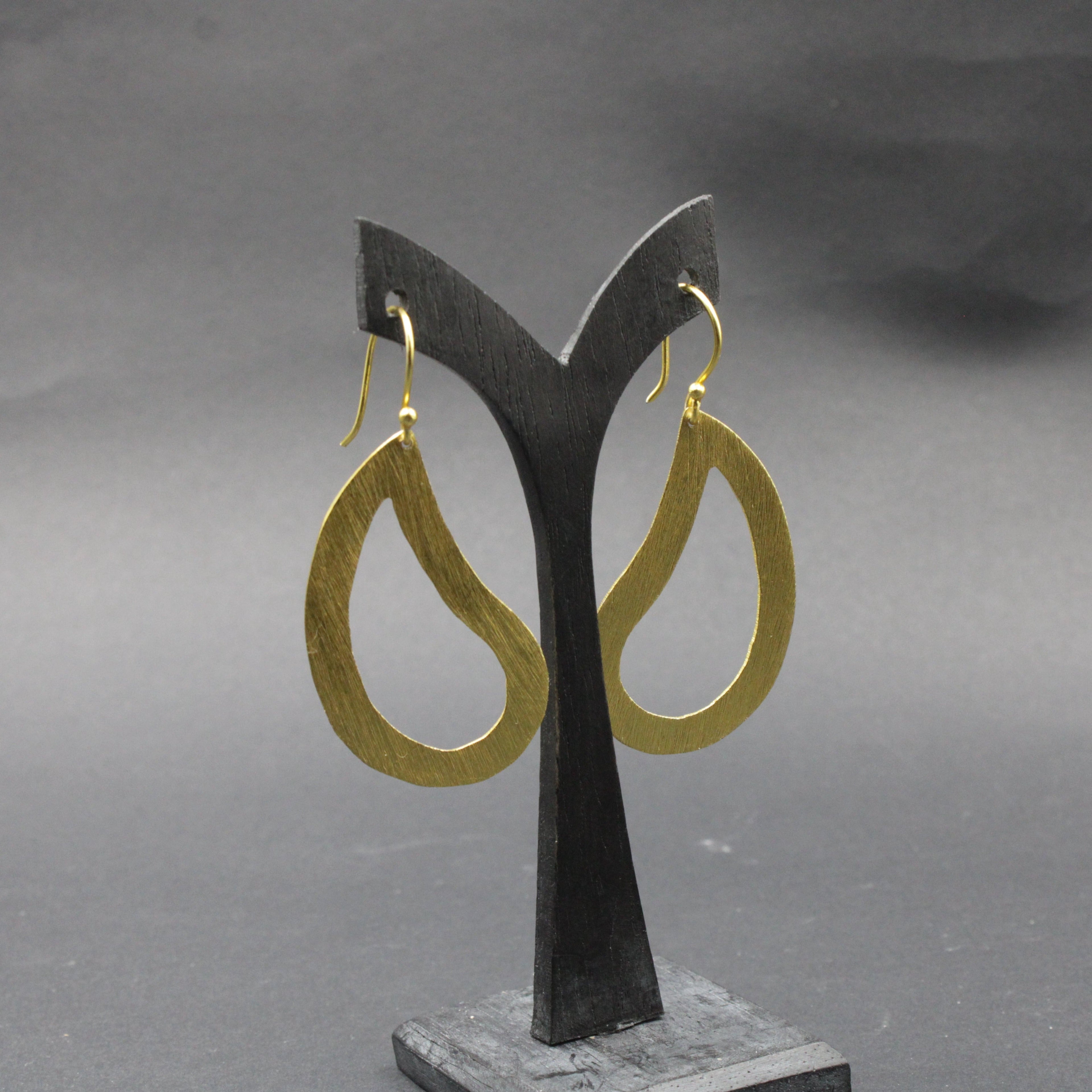 Pendientes GOTA bañados en oro