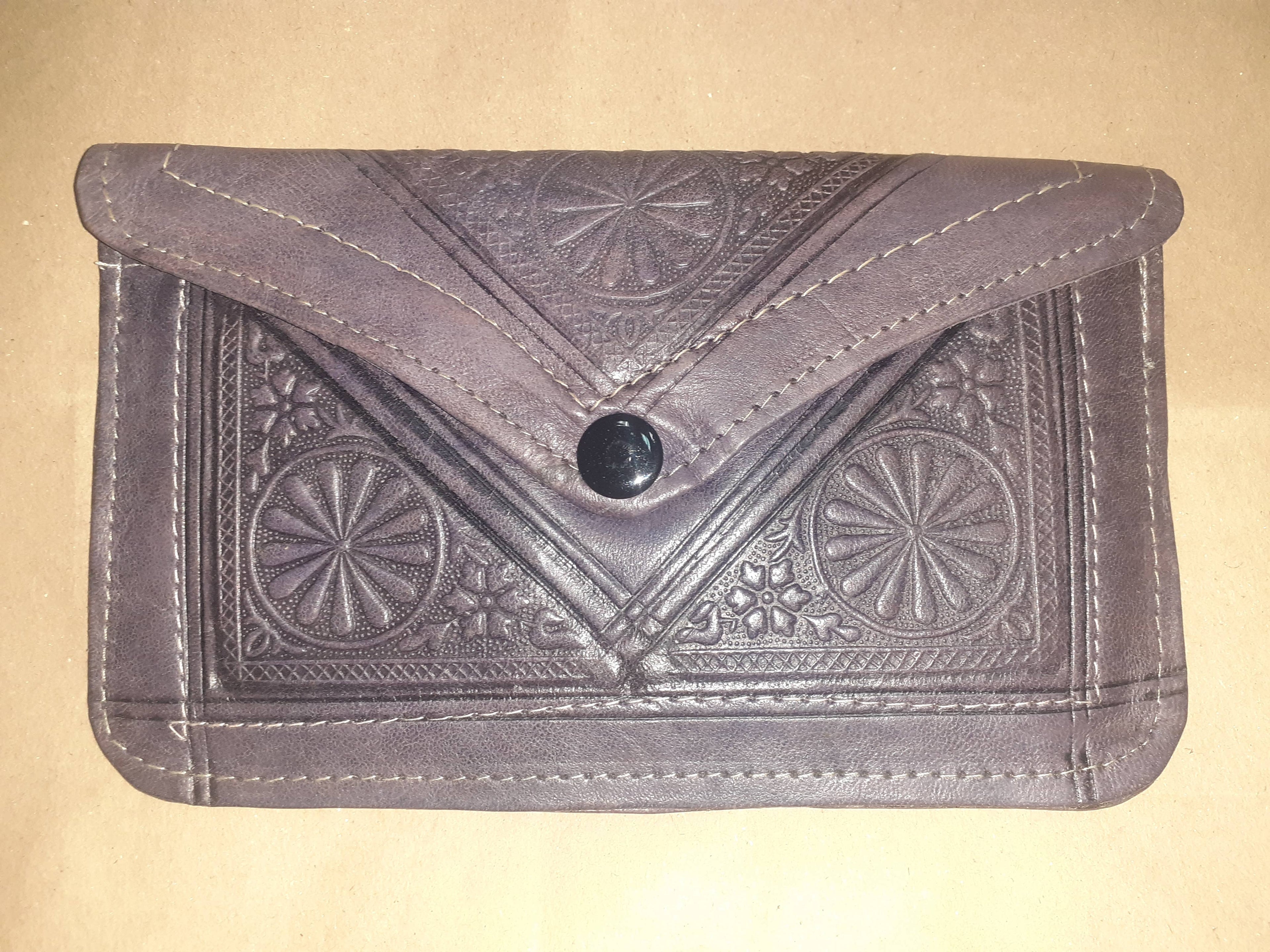 Cartera de boton Grande